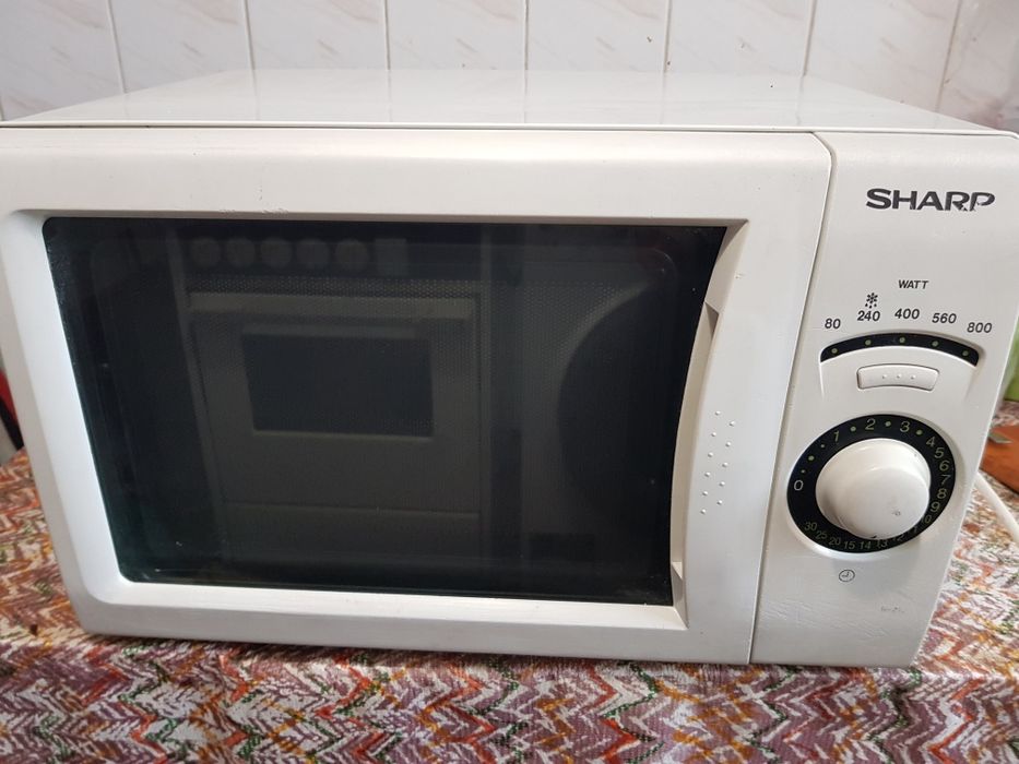 Микровълнова фурна SHARP 800W