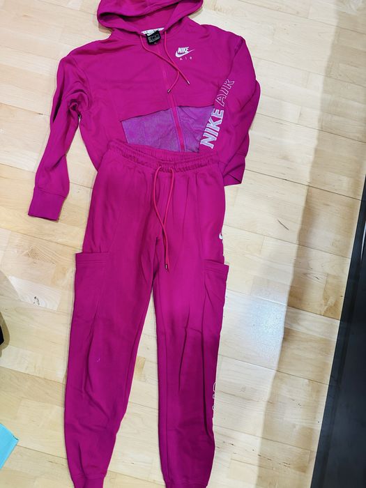 Дамски дрехи Nike Adidas