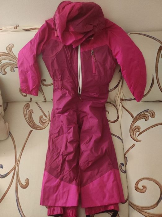 Combinezon / Salopeta ski Decathlon 5 ani 110 cm