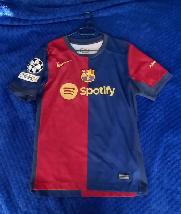 Оригинални футболни тениски