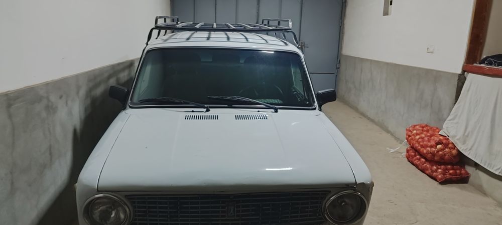 Vaz 2102 sotilad
