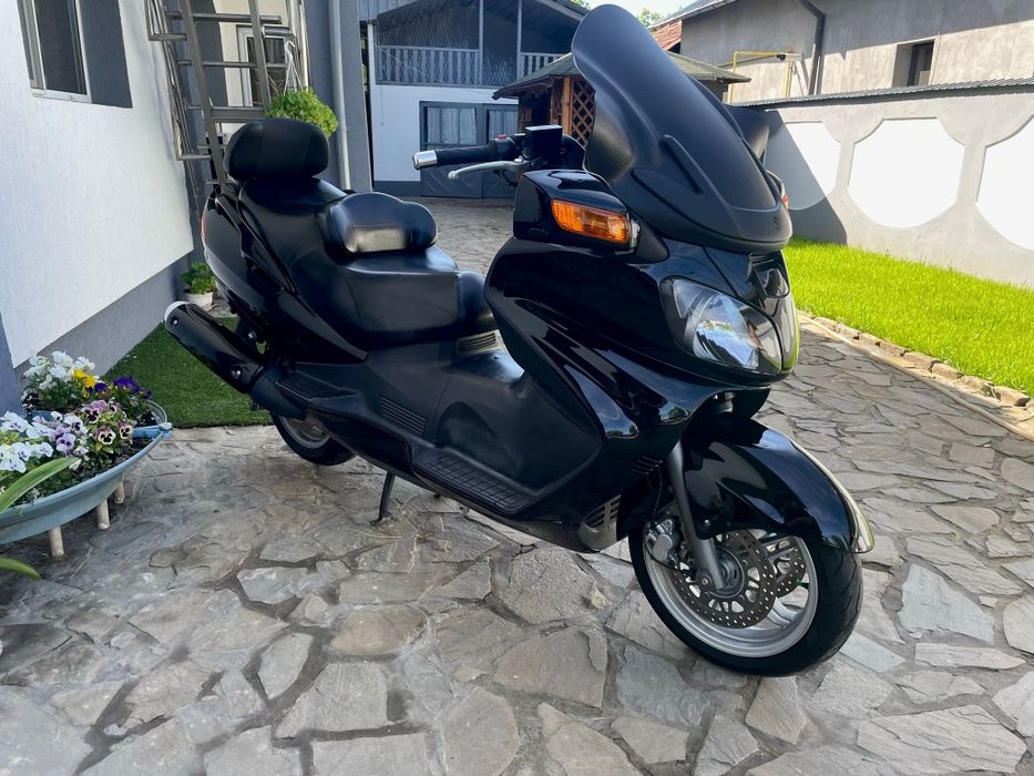 Suzuki Burgman 650 executive, abs