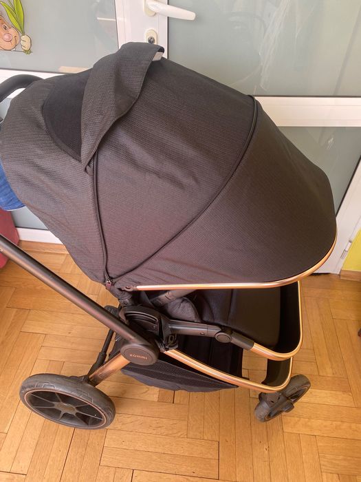 Комбинирана детска количка 3в1 Zummi - черно и златно