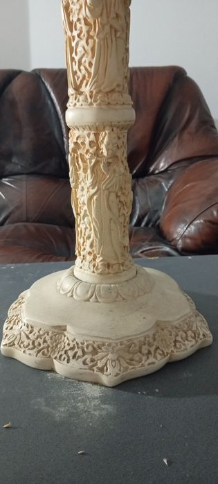 Vand masa cafea marmura si veioza