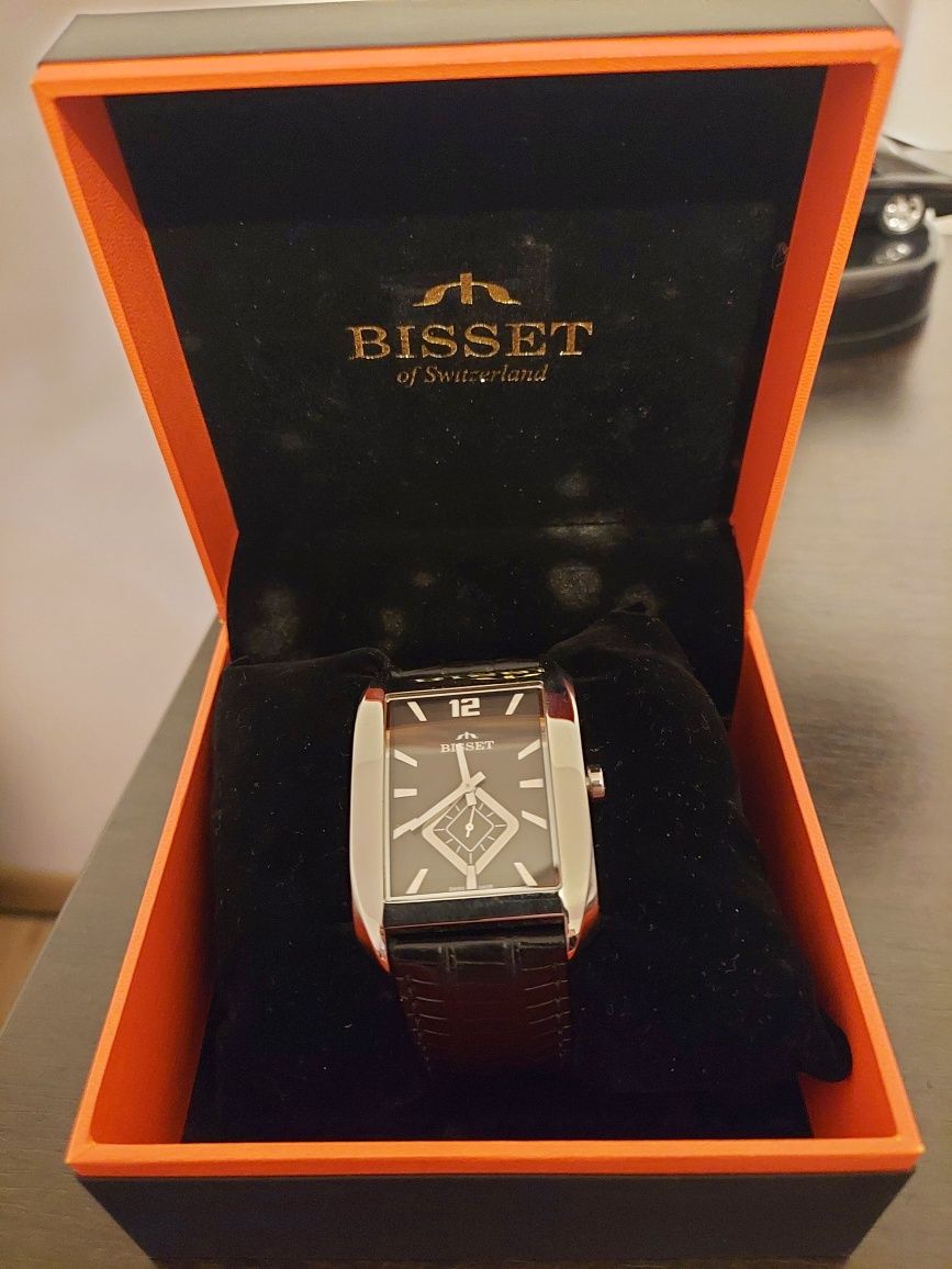 Bisset watch quartz