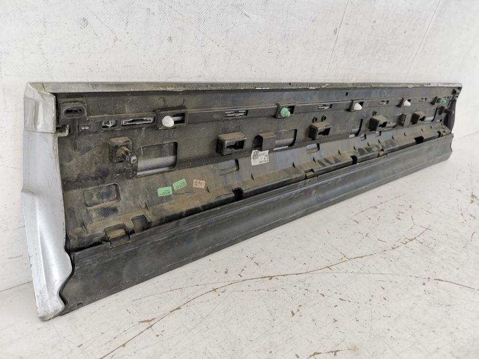 Фолксваген Тоарег / Volkswagen Touareg Оригинален лявостранен праг на