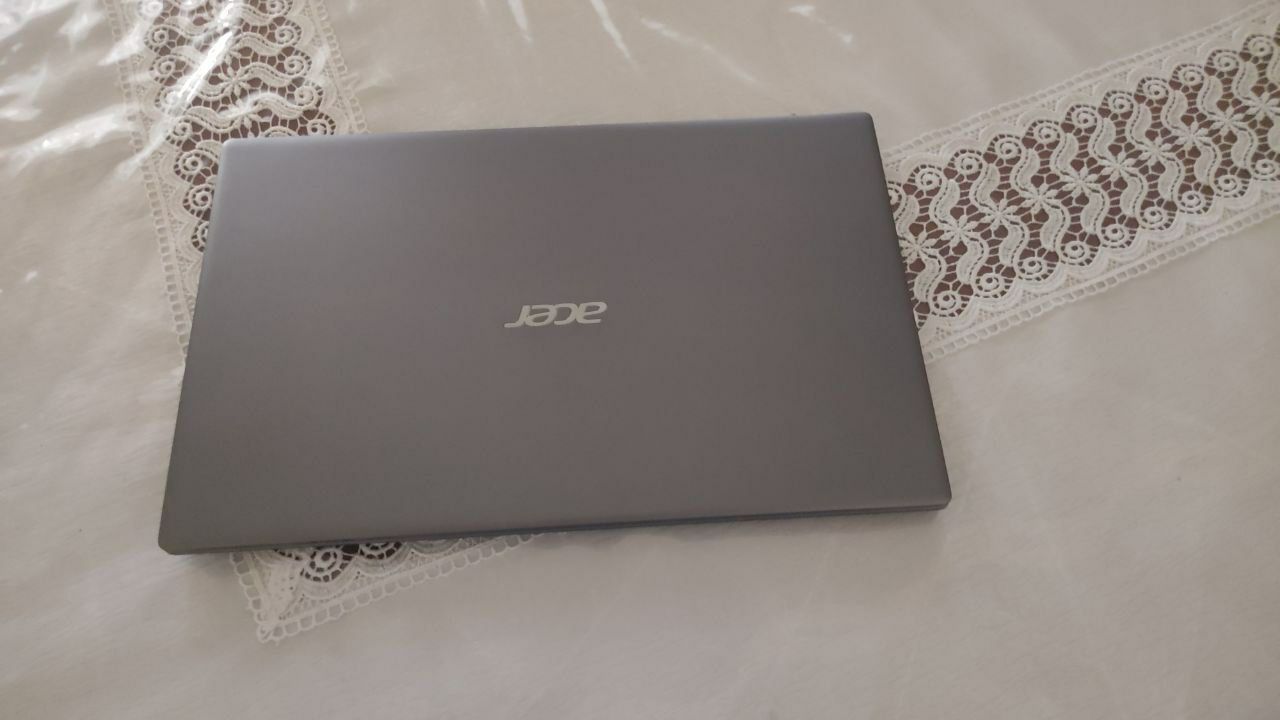 Acer Swift 3 diagnostika ekran 15,6  RAM16 GB SSD 512GB