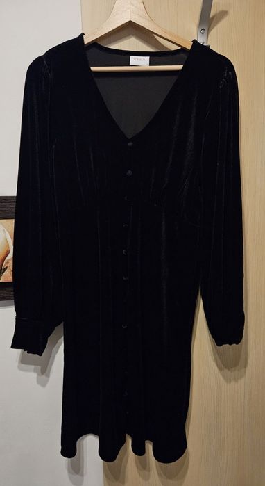 Rochie neagra din catifea