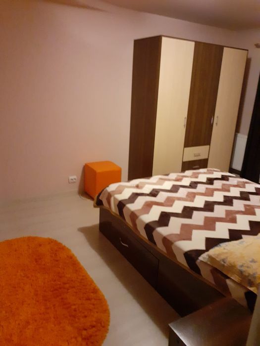 Vând apartament 3 camere Cart. Ștefan cel Mare Sacele