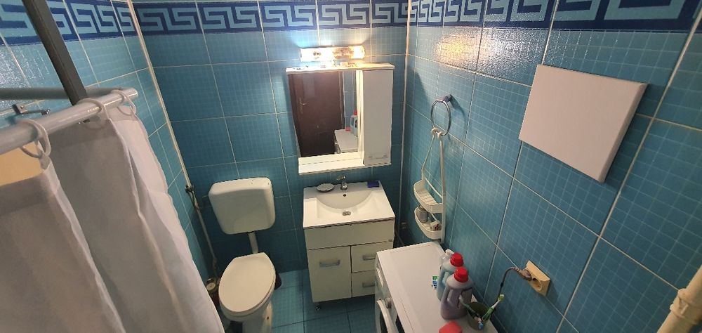 Vând apartament 4 camere Drumul Taberei