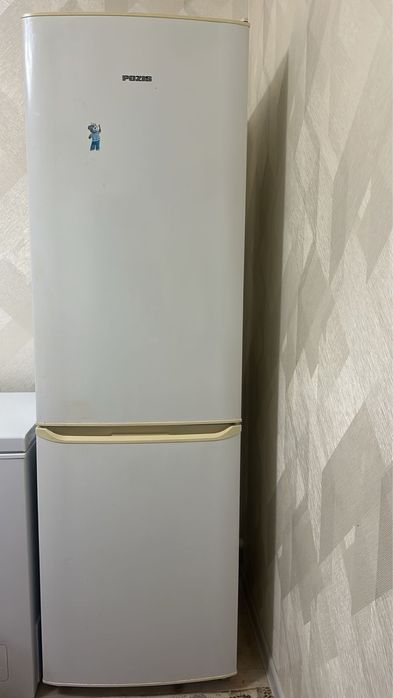 Холодильник сатылады