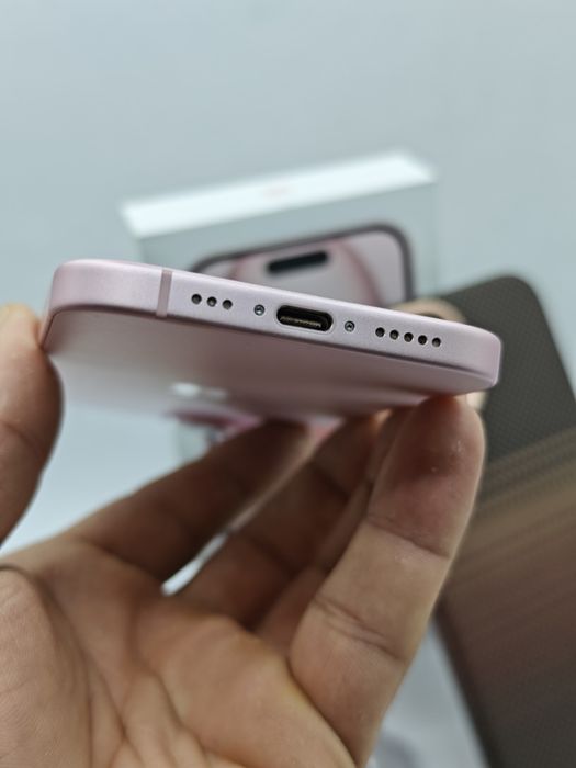 iPhone 15 128 GB Pink