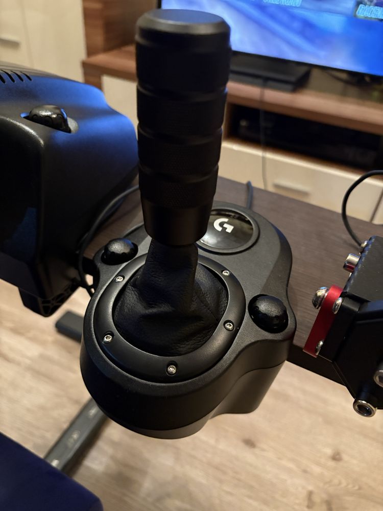 Playseat GRC RedBull + Logitech G29