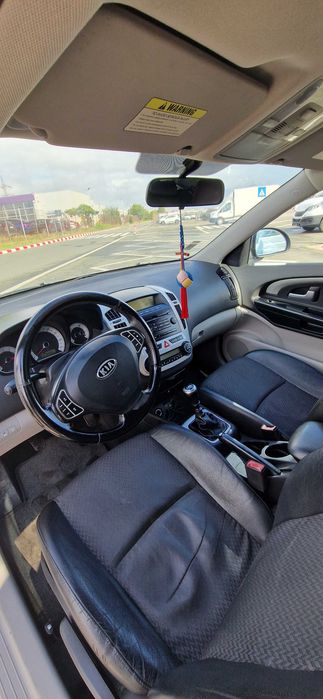 Kia Ceed 2008, 1.6 benzina