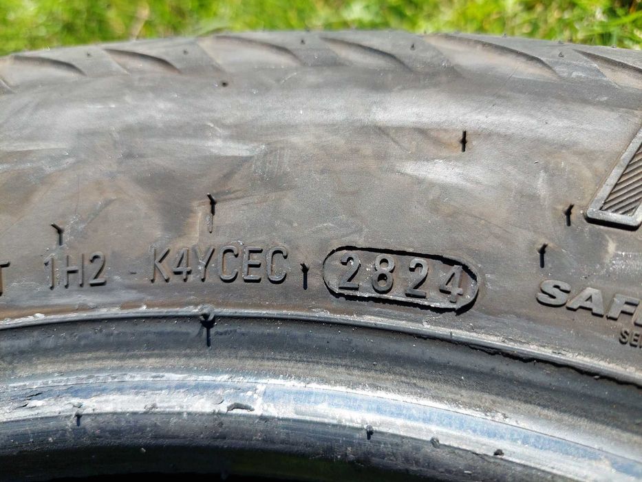 AT гуми, всесезонни Kumho RoadVenture AT 215×65 R16 XL