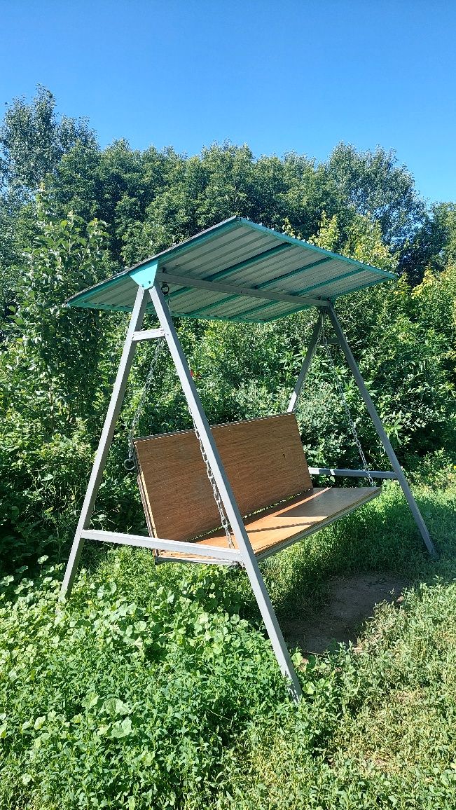 Качеля для частного дома