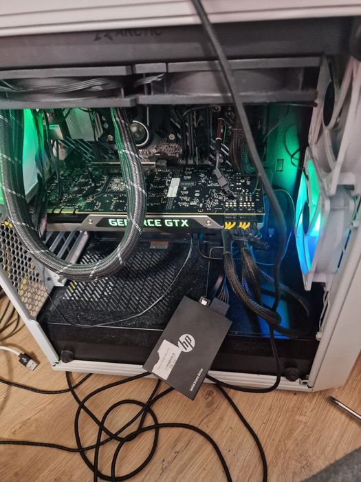 Gtx 780 Fe 3gb functionala fara racire