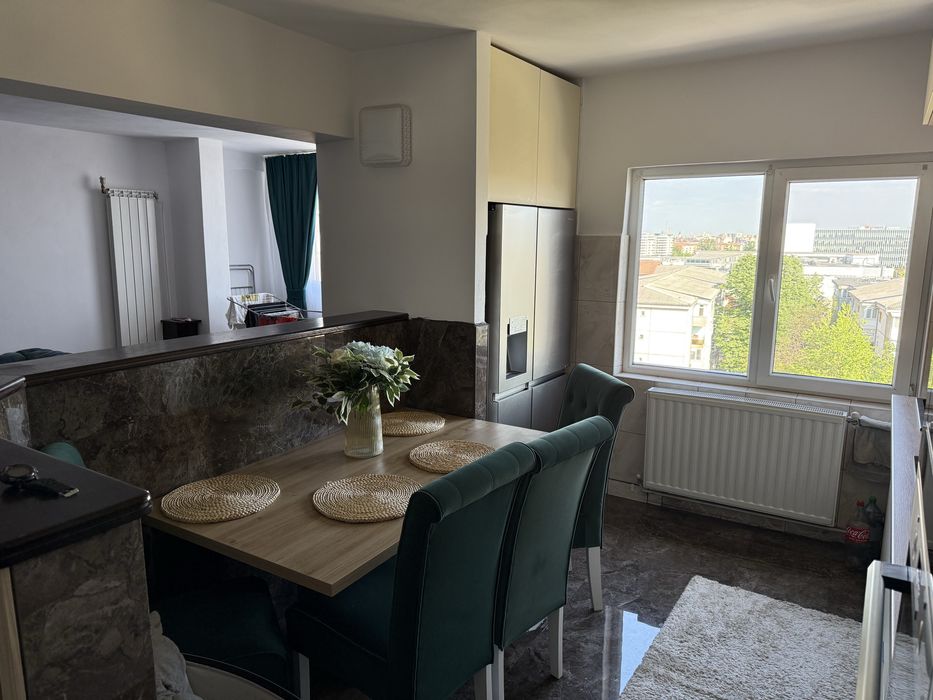 Montaj gresie, parchet, finisaje interioare exterioare etc.