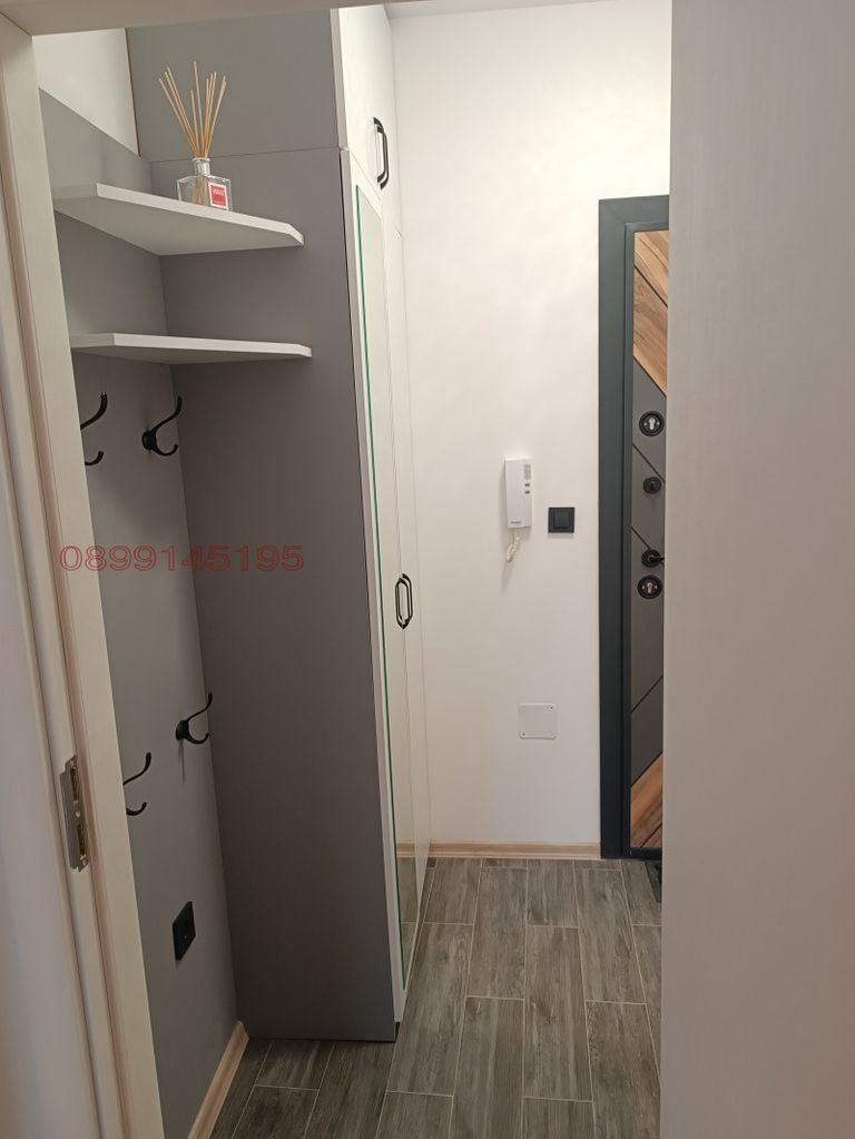 Дава се под наем Двустаен апартамент в Варна, Възраждане 3 - 52 кв.м за 106000 € - Снимка #6