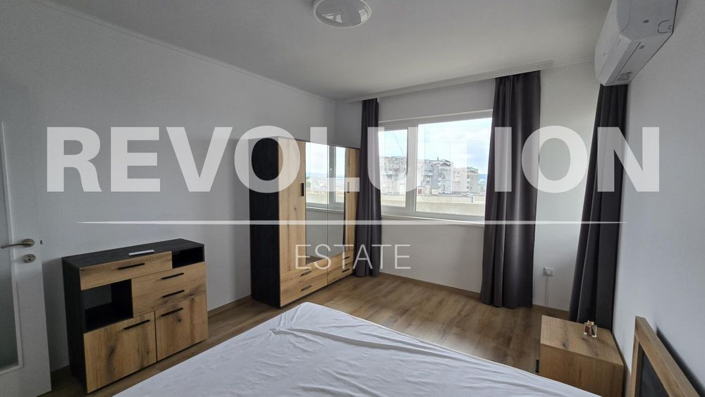 Дава се под наем Тристаен апартамент в Варна, Център - 80 кв.м за 750 € - Снимка #11