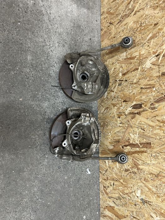 Fuzeta / rulment bmw X3 G01 X4 G02 stanga/dreapta