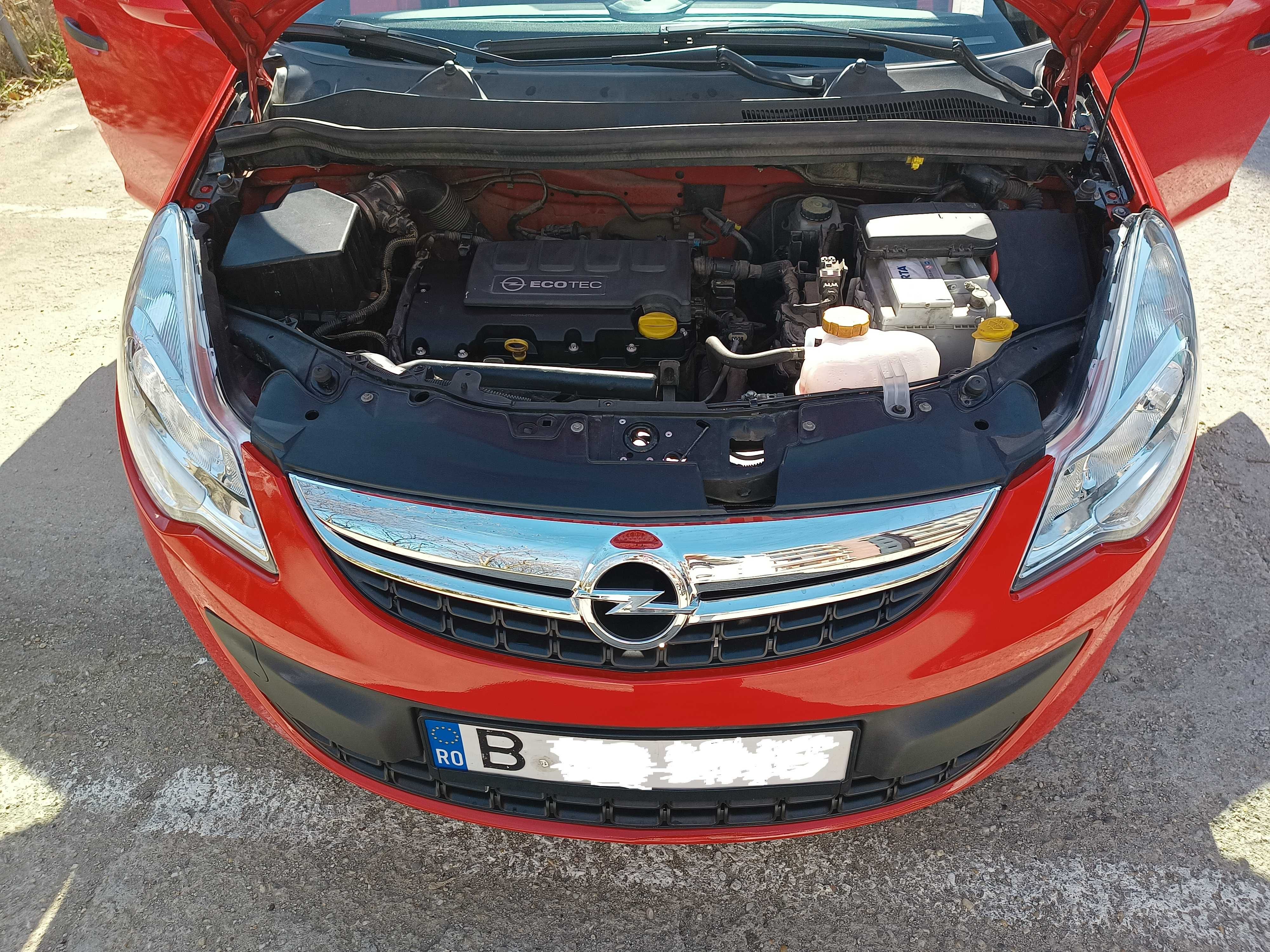 Opel Corsa rosu, unic propietar.