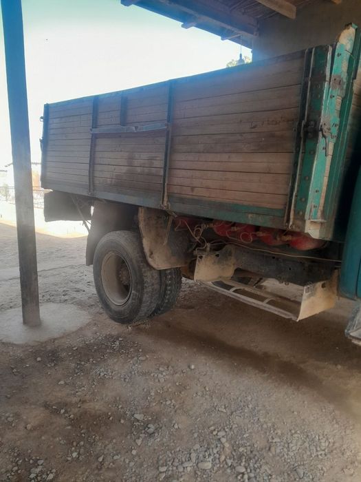 Zil Sotiladi srochna !  Нархи яна савдолашилади.