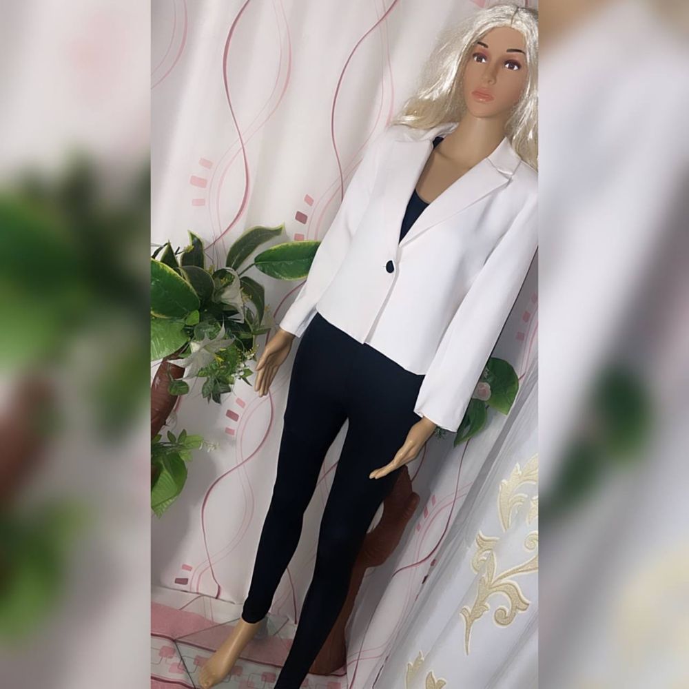 Katorniy kastim oq rangi moddniy turkiya