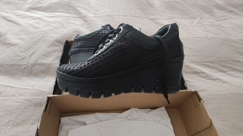 Pantofi negri Flavia Passini