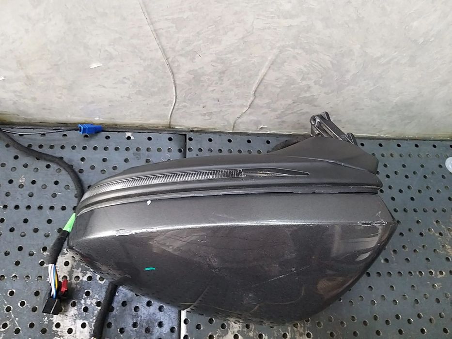 Oglinda electrica stanga audi a6 c8 4k pentru piese