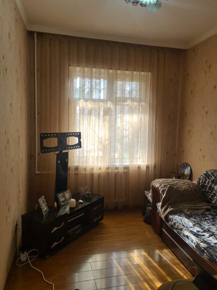 Ялангач. Кв-4ком ( Институт культуры) Мирзо улугбекский