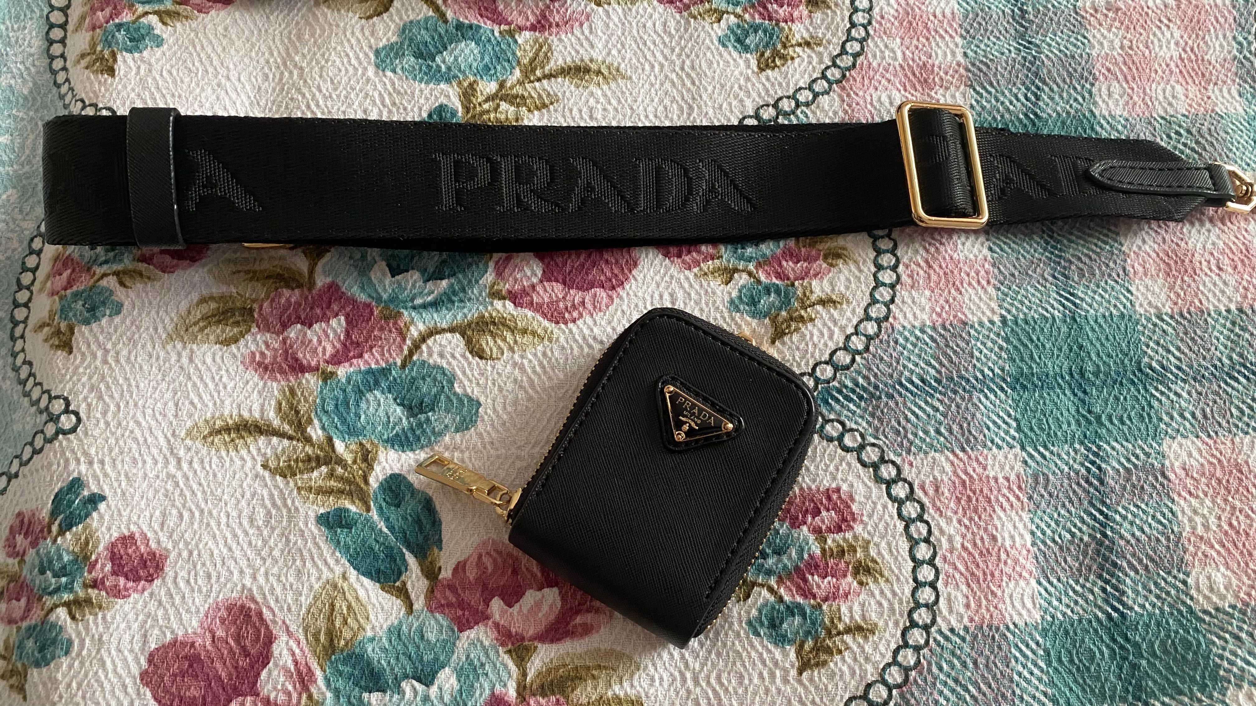сумочка Prada черная