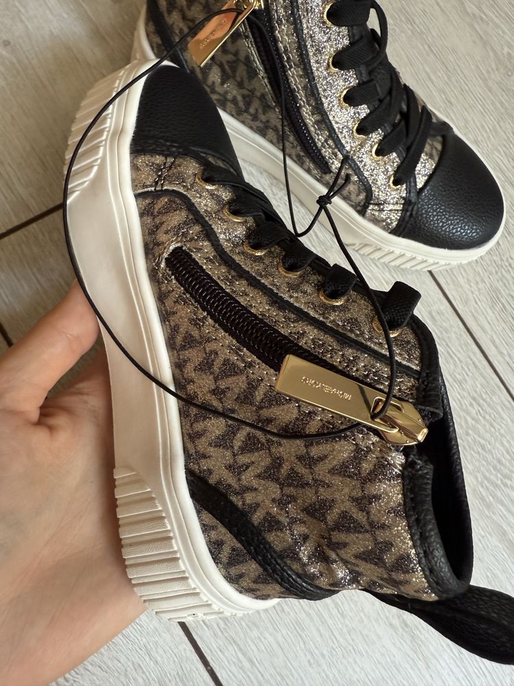 Michael kors детски обувки