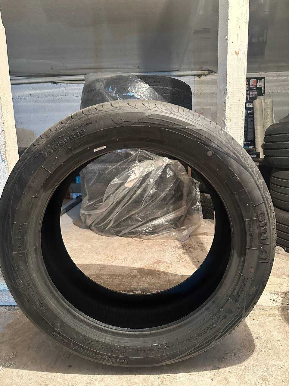 Продаются шины: Giti Comfort 235/50 R19  iLINK Powercity 275/65 R18