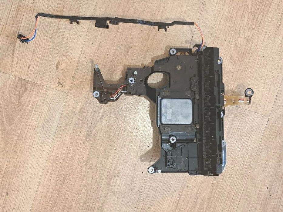 CALCULATOR CUTIE VITEZE AUTOMATĂ ZF 8HP45 / 8HP70 BOSCH 0260550046 (BMW Seria 1 F20, F21; Seria 2 F22, F23; Seria 3 F30, F31, F34; Seria 4 F32, F33, F36; Seria 5 F10, F11; Seria 6 F06, F12, F13; Seria 7 F01, F02; X3 F25, X4 F26, X5 F15, X6 F16)