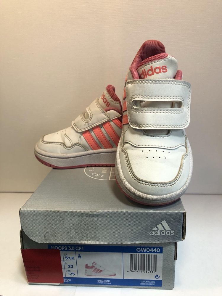 Маратонки и сандали ADIDAS, NIKE, Mayoral 22, 23