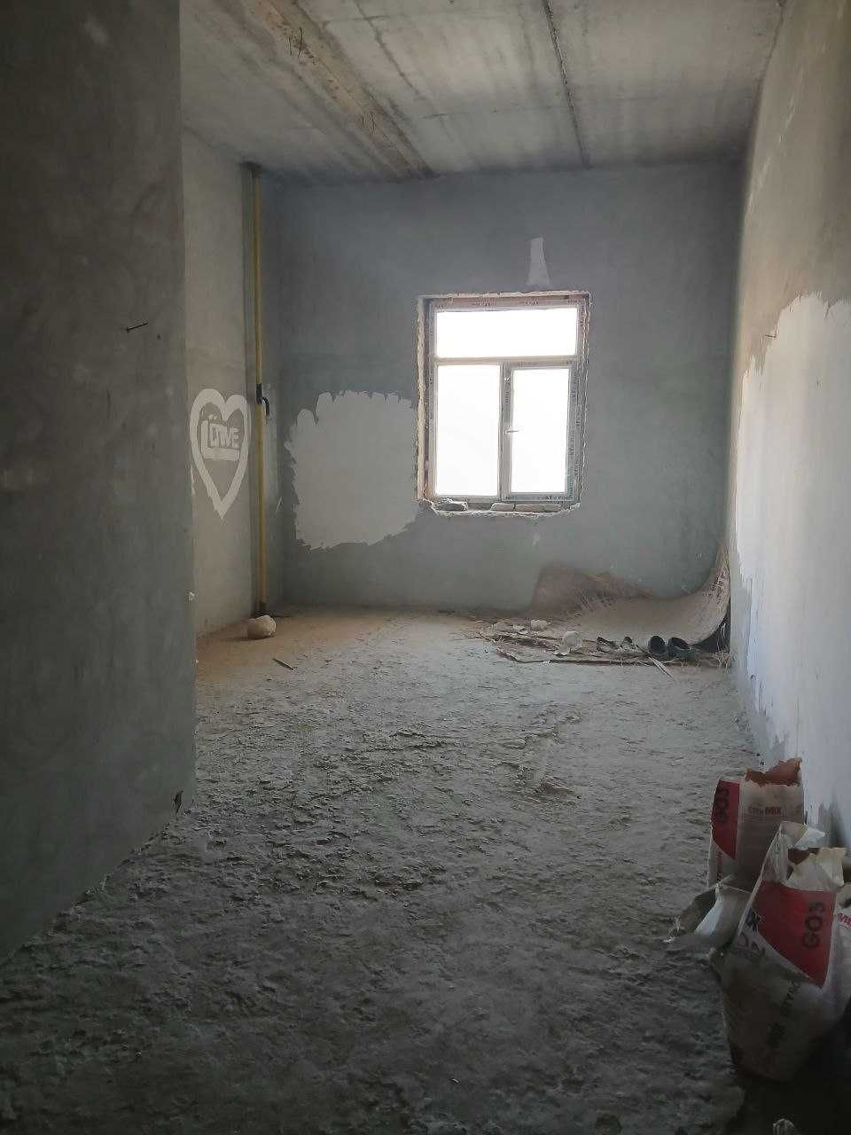 Arzon uyimiz sotiladi
№996 Vokzal 2-maktab tomonda 3x 2etaj 105kv