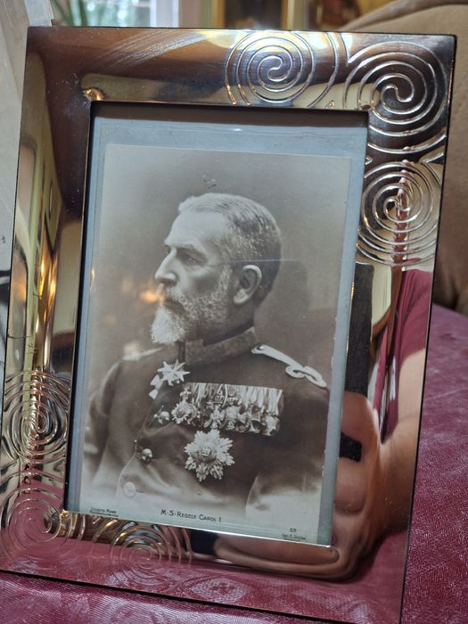 Vând fotografii vechi