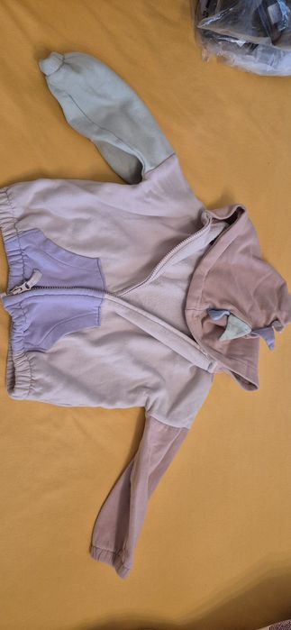 Haine N.E.X.T varsta 4-5 ani