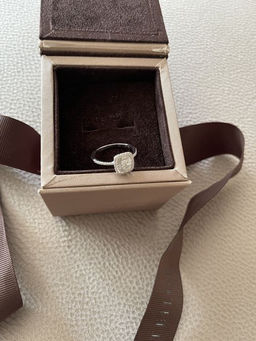 Inel cu diamante Teilor