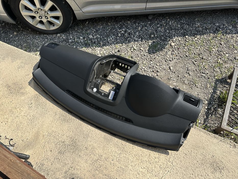 Табло със airbag за Фолксваген Голф 5!