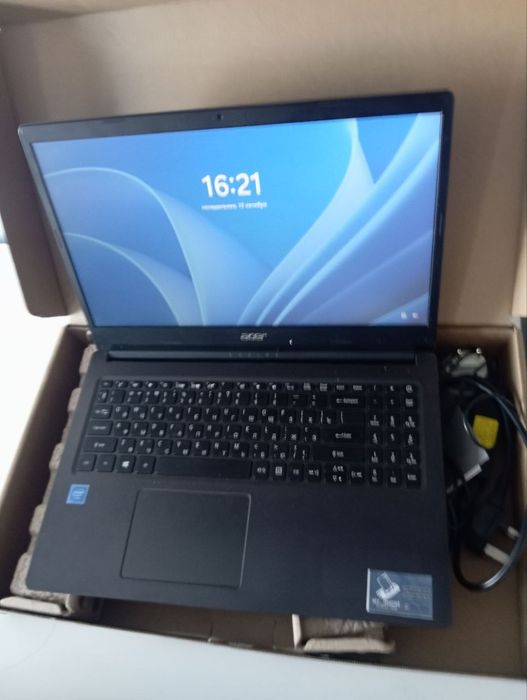 Noutbuk Acer aspri