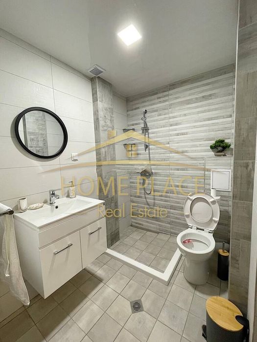 Дава се под наем Многостаен апартамент в Варна, Център - 135 кв.м за 1428 € - Снимка #9