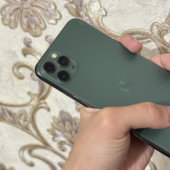 iPhone 11 ProMax 64Gb Gold Akk: 74% Radnoy