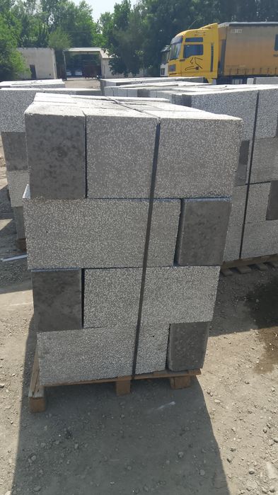 Продаём полистирол блоки - лёгкие, теплый  и прочный !