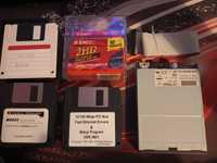 Floppy disk drive и 30 дискети