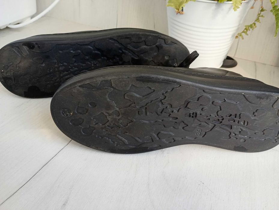 Български обувки от естествена кожа № 39