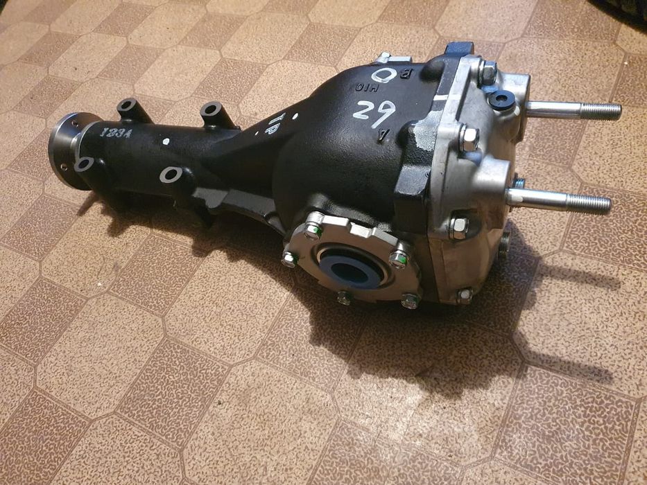 Редуктор новый на Субару 40 зубов по планетарному,25 зубов по шлицевой