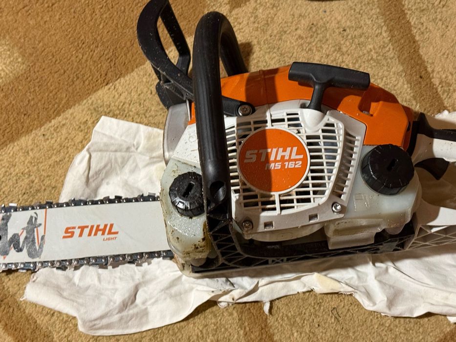 Ofer spre vânzare drujbă stihl  Baikal