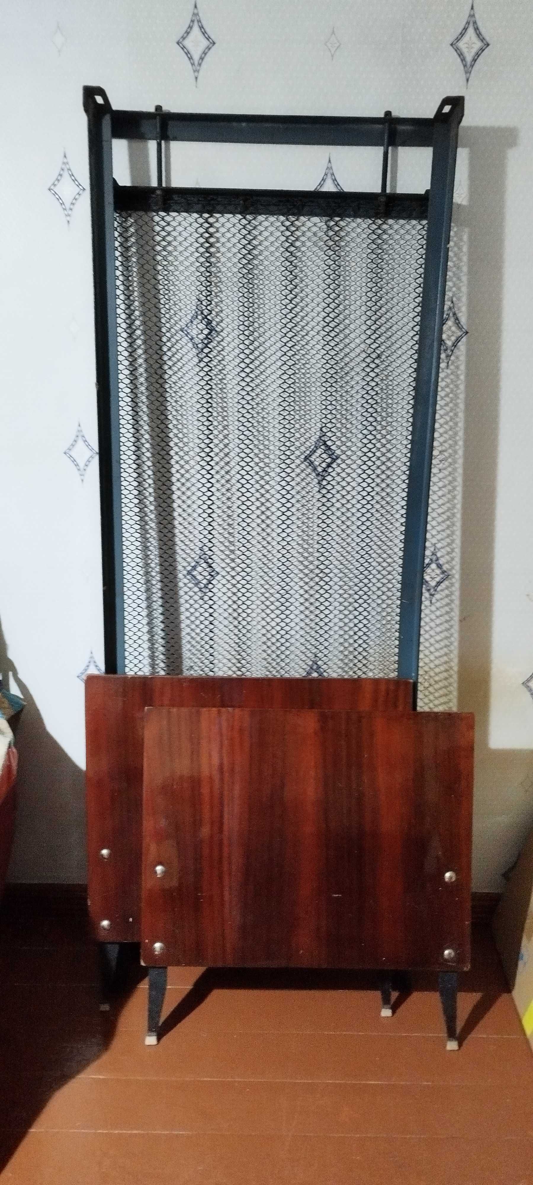 Продам панцерную кровать